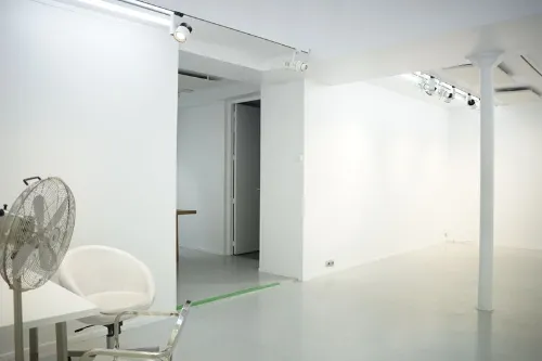 null showroom fashionweek