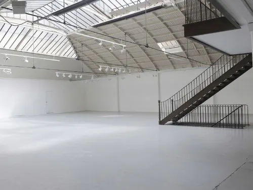 Espace Industriel Marais rent showroom