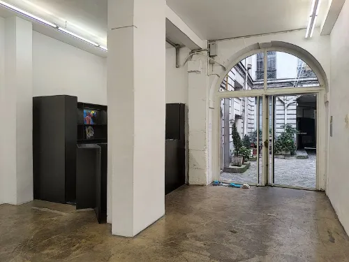 Showroom Verrerie lease showroom