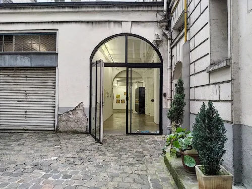 Showroom Verrerie showroom paris fashionweek storefront
