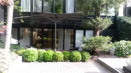 Maison Trocadéro storefront