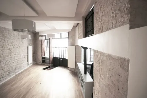 Espace Charlot storefront