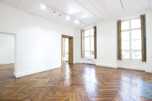 null showroom in Paris