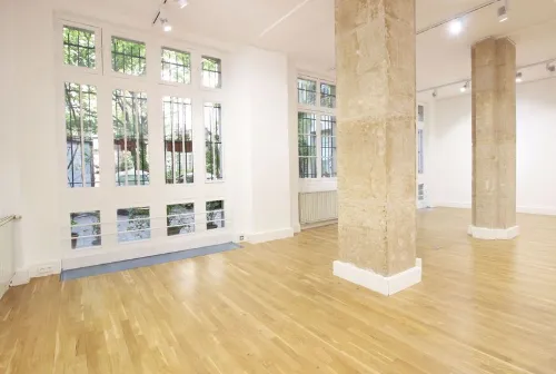 null rent showroom