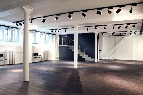 Espace Lily lease showroom