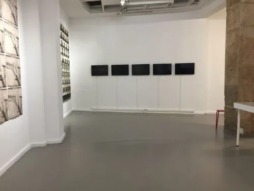 Galerie Calvaire storefront