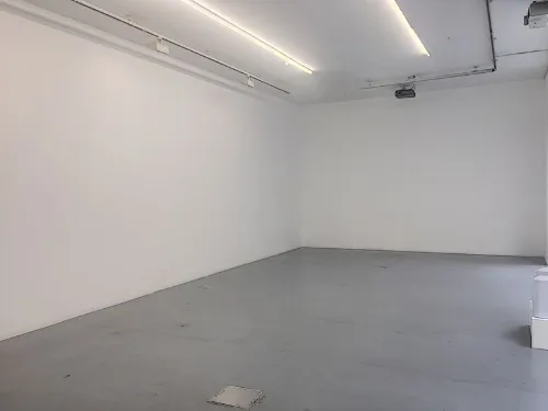 Showroom A lease showroom