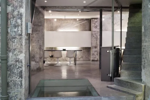 Showroom Alice rent showroom