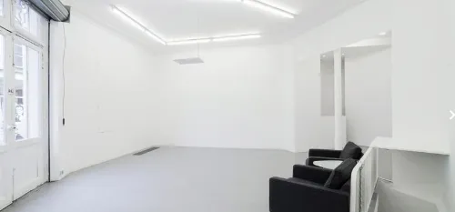Corner Showroom showroom in Paris