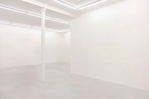 Showroom H storefront