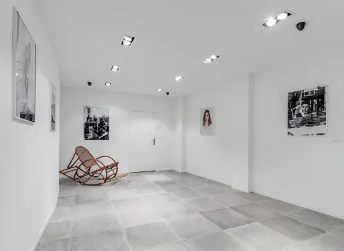 null rent showroom