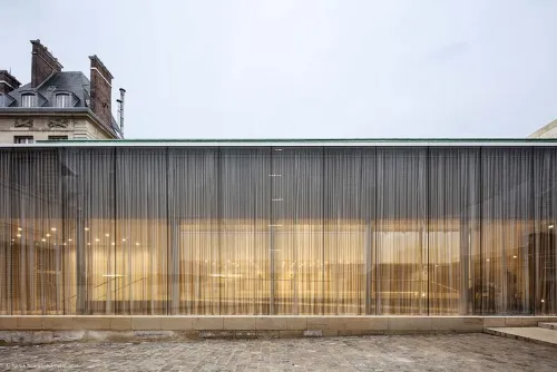 L'Institut des 5 lease showroom