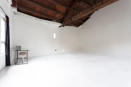 Studio 17 rent showroom