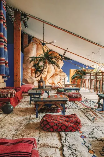 Espace 80 Paris fashionweek rent