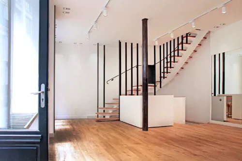 null showroom in Paris