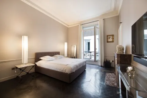 Le Marbeuf showroom paris fashionweek rent