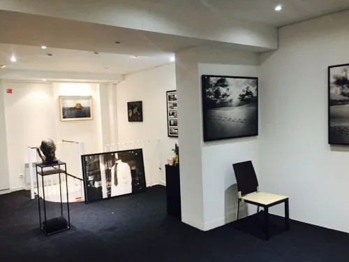 null showroom in Paris