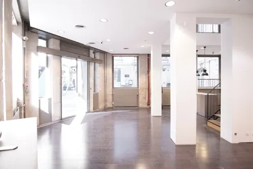 null showroom in Paris