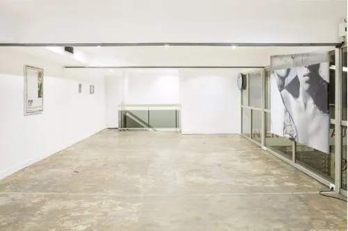 null showroom in Paris