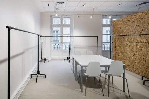 L'Appart d'Yves showroom paris rent
