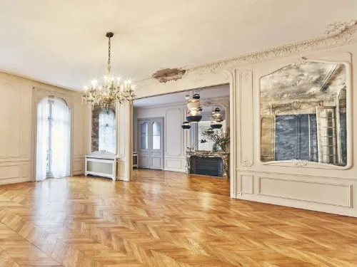 La Cour du 8ème Paris fashionweek rent
