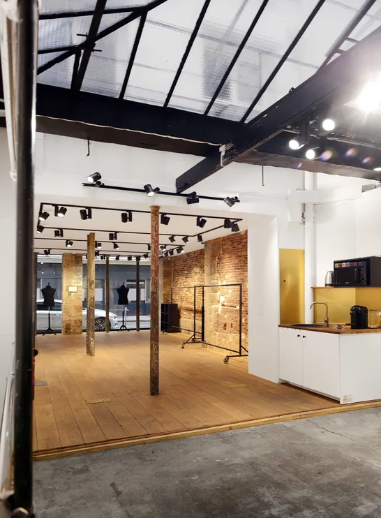 Pop Up David lease showroom