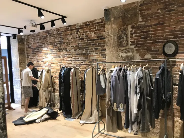 Pop Up David storefront