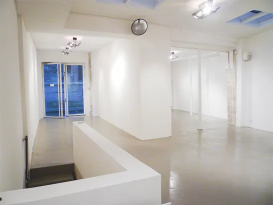 null rent showroom