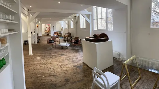 42 Varenne showroom in Paris