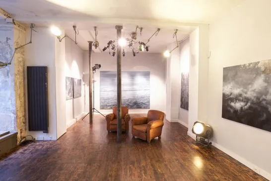 Showroom Casanova rent showroom