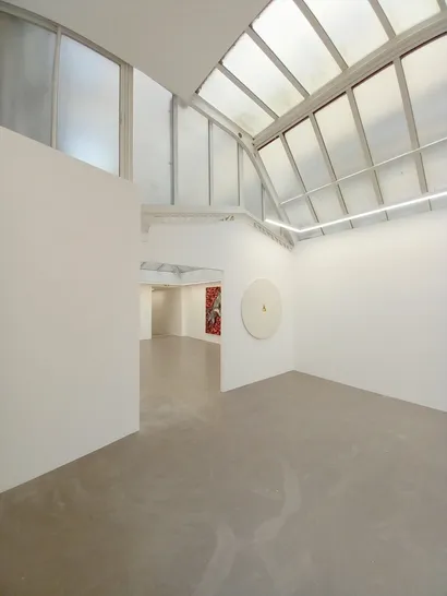 Showroom B showroom paris