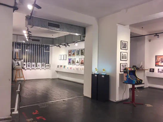 null showroom fashionweek