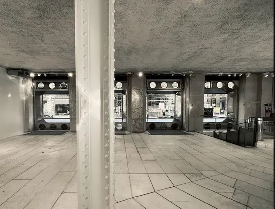 Showroom Galaxy  showroom paris fashionweek rent