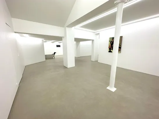 Showroom 170 rent showroom