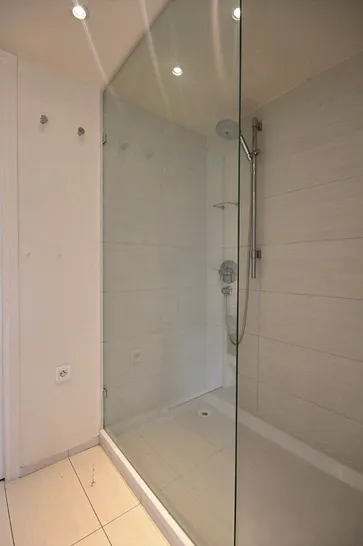 null showroom paris fashionweek rent