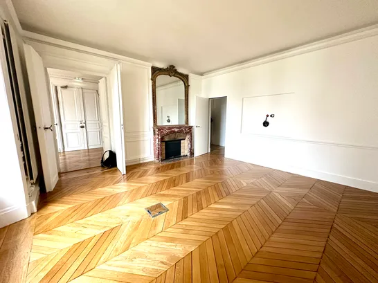 Showroom Haussmann vue exterieur