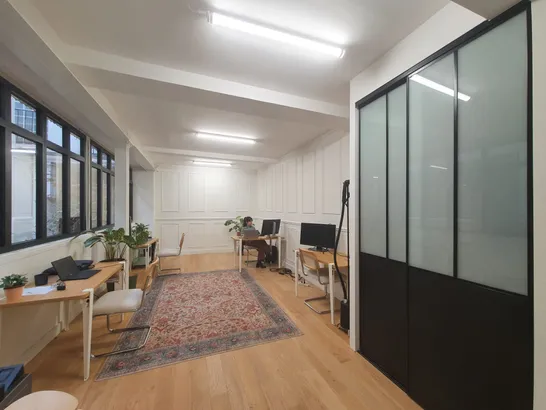 Blue Showroom rent showroom