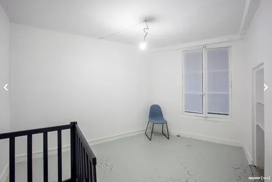 null showroom paris rent